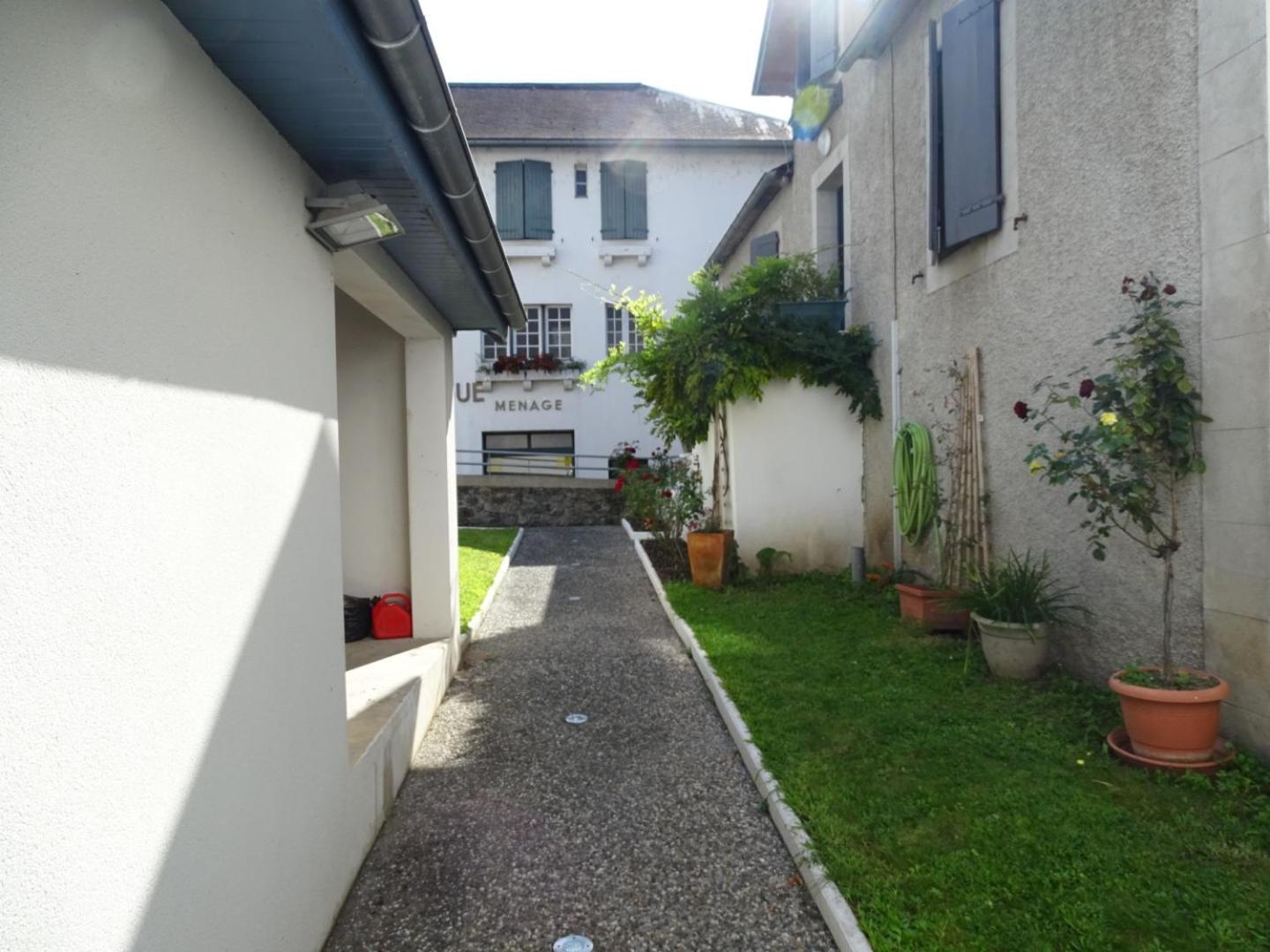 Hotel De La Poste 2*