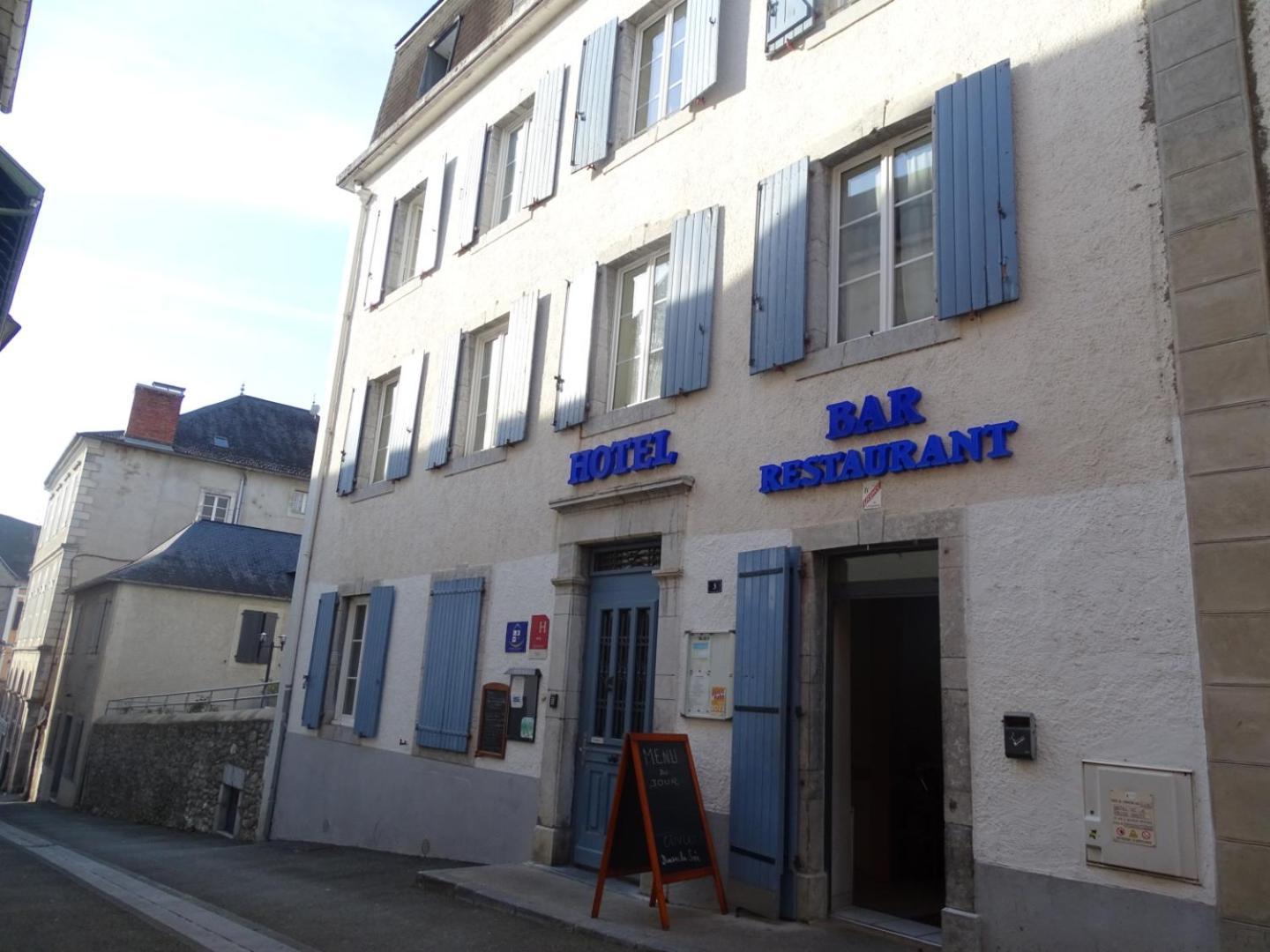 Hotel De La Poste 2*