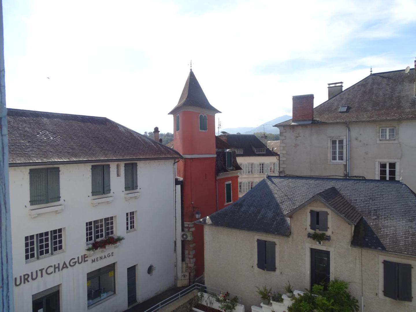 De La Poste 2*
