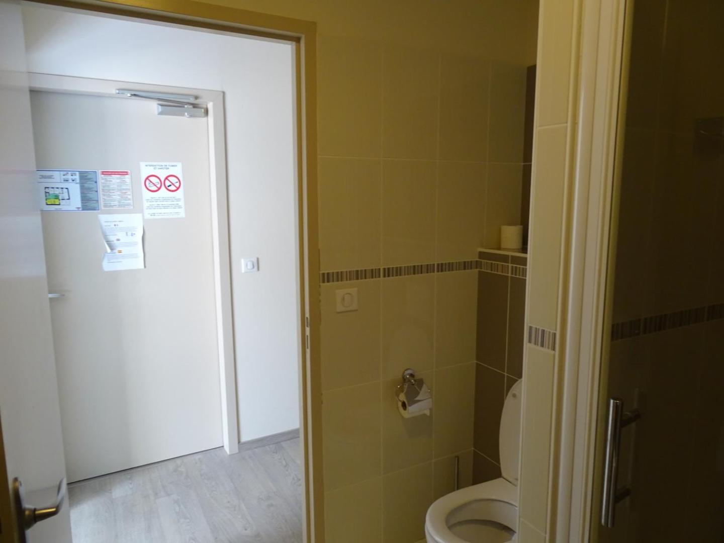De La Poste Hotel 2*